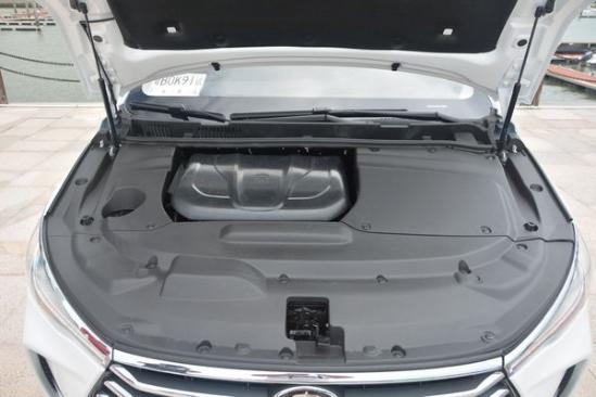 比亞迪  1.5T 發動機艙