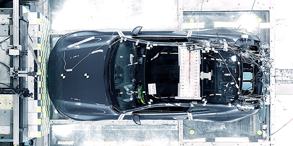 a Polestar 1驗證原型車碰撞測試圖片1.jpg
