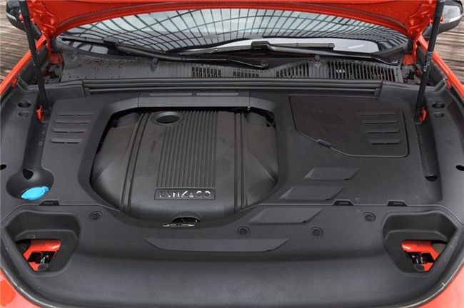 武漢領克03售價11.68萬元起 現車足顏色全
