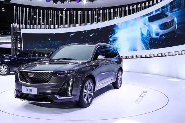 a 凱迪拉克XT6.jpg