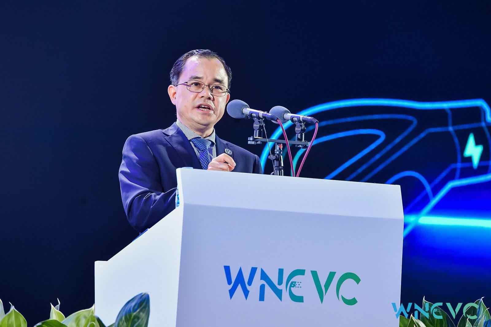 長安汽車朱華榮：2025年新能源車銷量占比超25% 