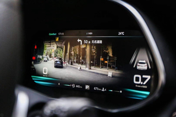 a 榮威RX5 MAX-2.jpg