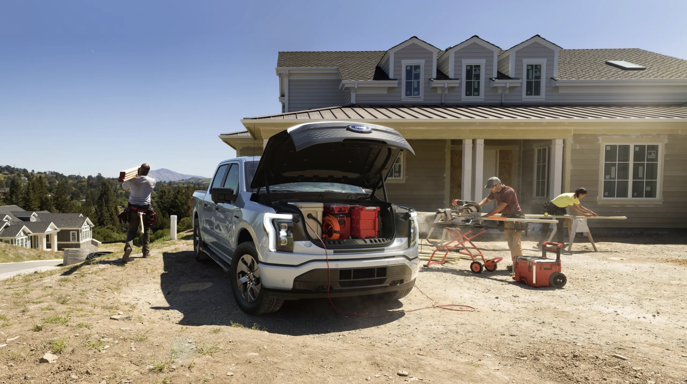 最大續航482km 福特F-150 Lightning官圖發布