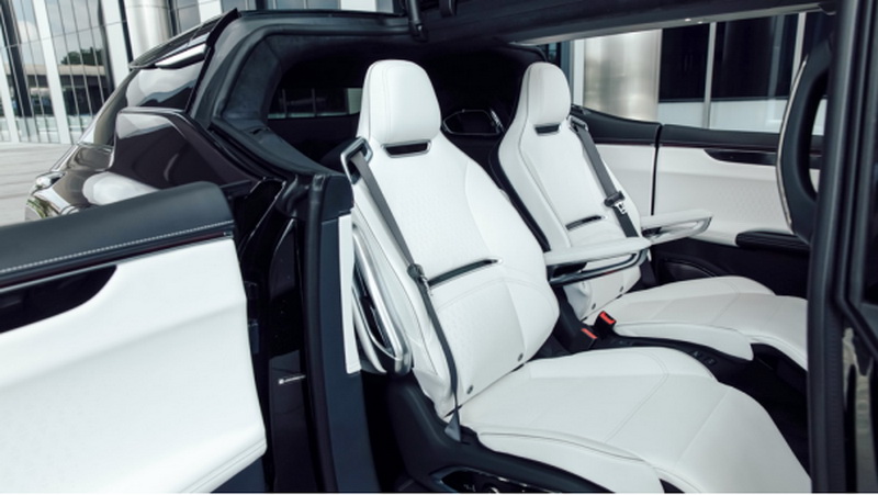 高合汽車與陶氏公司全球首發(fā)LUXSENSE??有機硅皮革車端應用
