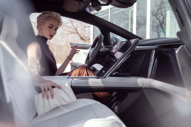 高合汽車與陶氏公司全球首發(fā)LUXSENSE??有機硅皮革車端應用