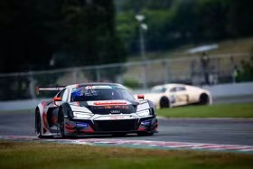 5、一汽-大眾奧迪車隊(duì)R8 LMS GT3賽車領(lǐng)跑中.jpeg