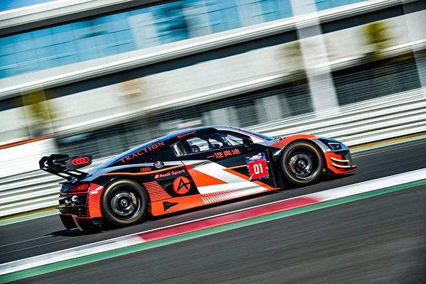 8、職業賽事用車R8 LMS GT3亮相大師班.jpeg