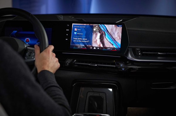 03.基于Alexa大語言模型，BMW智能個人助理將化身“汽車專家”.jpg